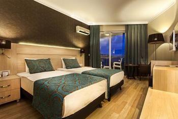 Parador Suite Hotel Hotell 3*